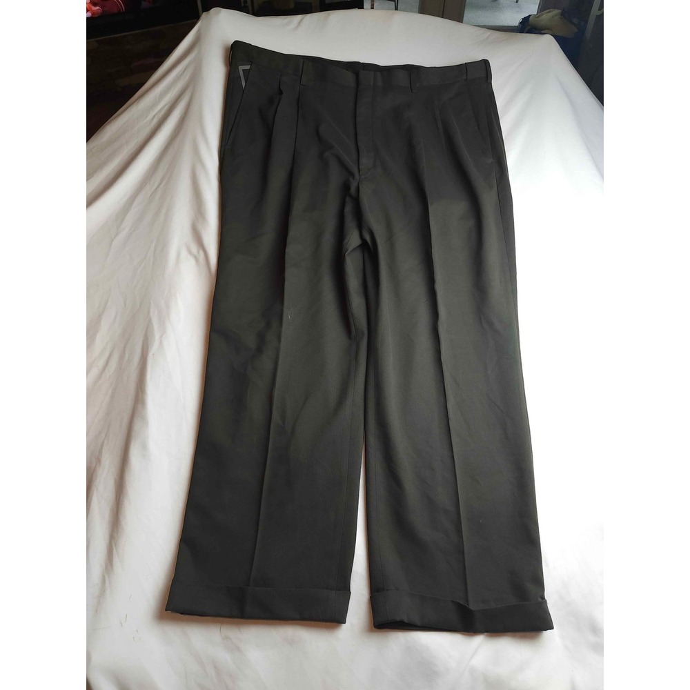 Haggar Mens Pleated Dress Pants Black 42x29 Micro Polyester Cuffed Trousers